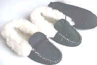 retail Leather Moccasins slippers